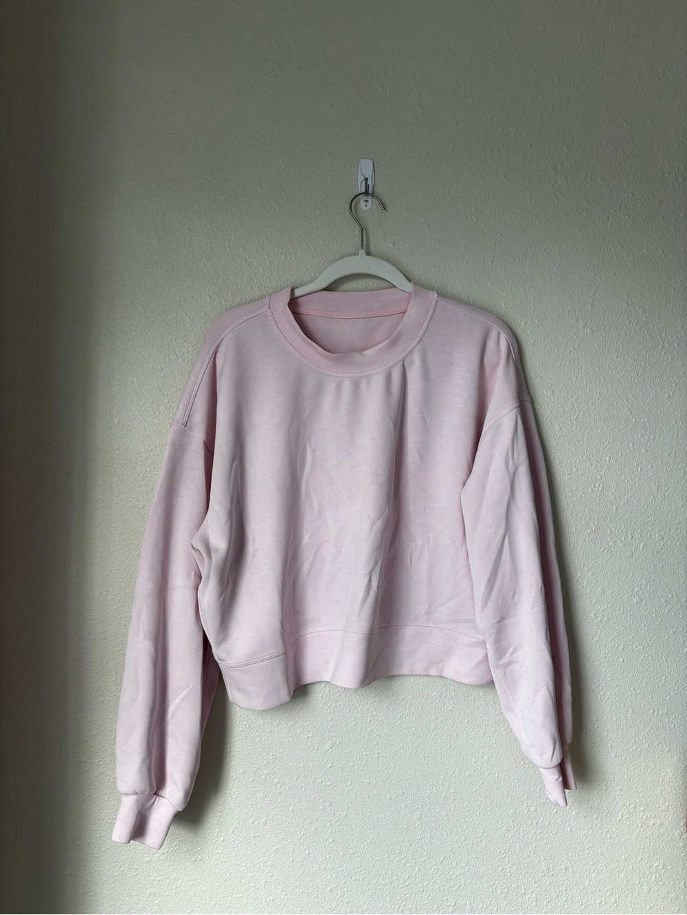 lululemon athletica Strawberry Milkshake Softstreme Crewneck